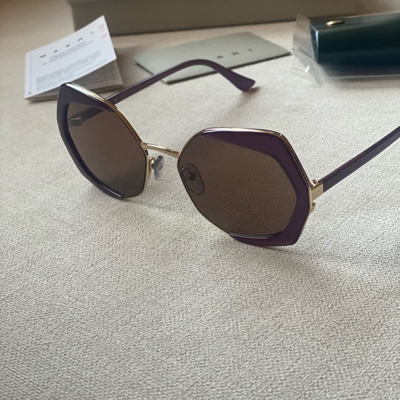 NWT MARNI SUNGLASSES - Picture 7 of 9